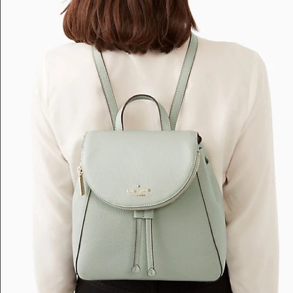 Kate Spade Leila Medium Flap Backpack
Light pistachio - Picture 4 of 5